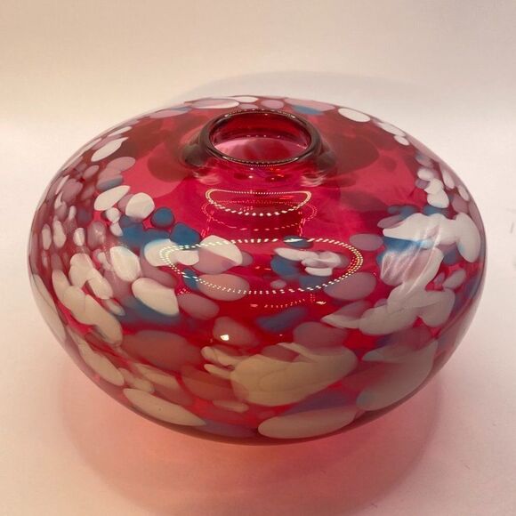 Vintage Douglas Becker Signed Cranberry Art Glass Vase Coin Dot Pattern - Picture 2 of 15